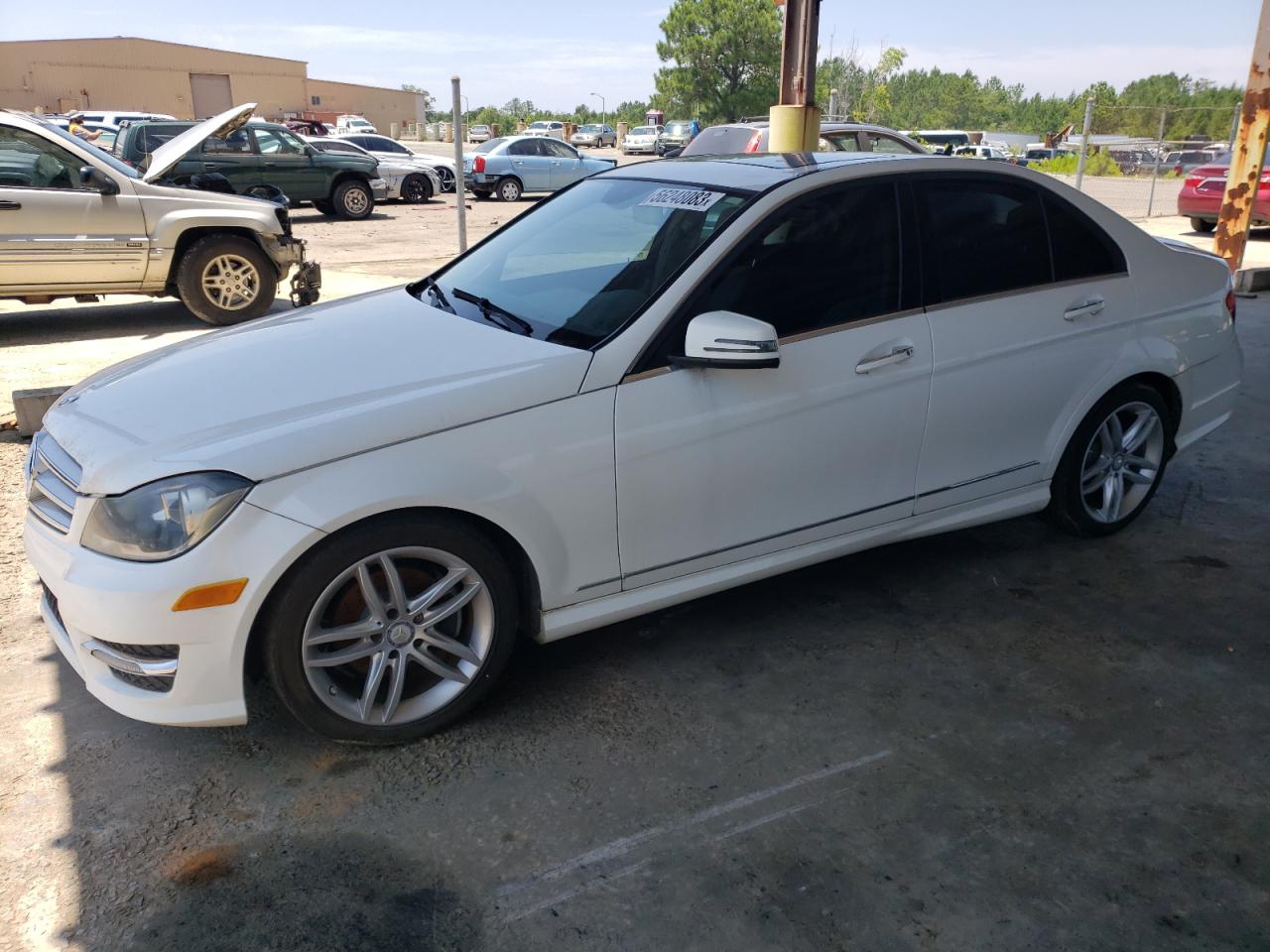 Image 1 of 2013 MERCEDES-BENZ C 250 2013 with VIN WDDGF4HB2DR266511