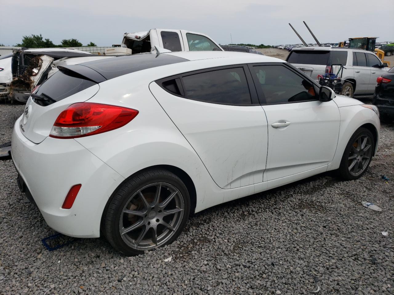 Image 3 of 2014 HYUNDAI VELOSTER  2014 with VIN KMHTC6AD5EU193881