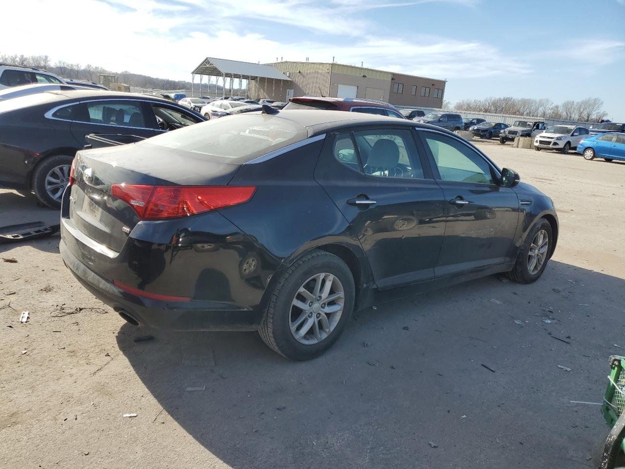 Image 3 of 2013 KIA OPTIMA LX 2013 with VIN 5XXGM4A71DG162732
