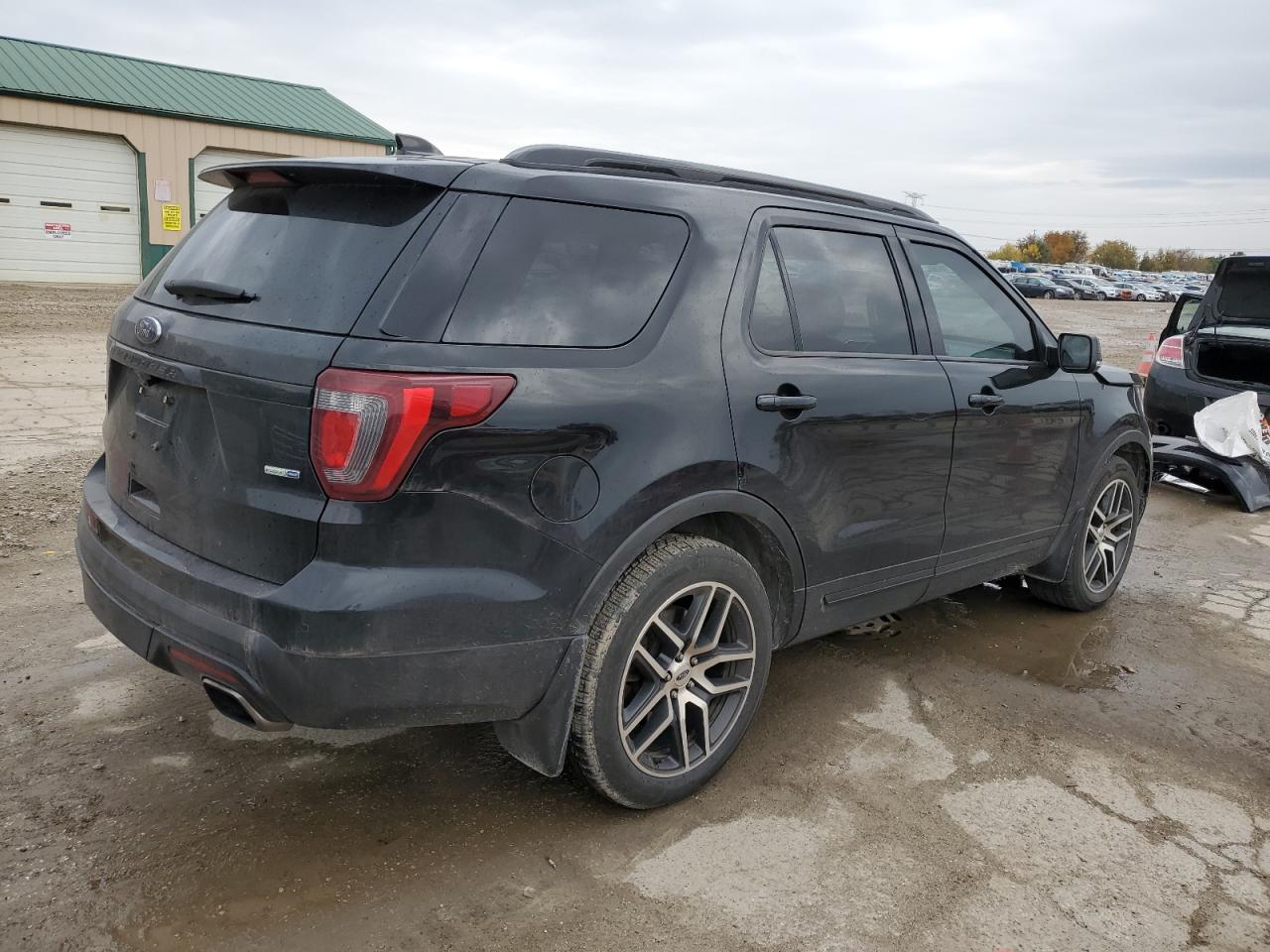 Изображение 3 2017 FORD EXPLORER SPORT 2017 с VIN 1FM5K8GT5HGE20611