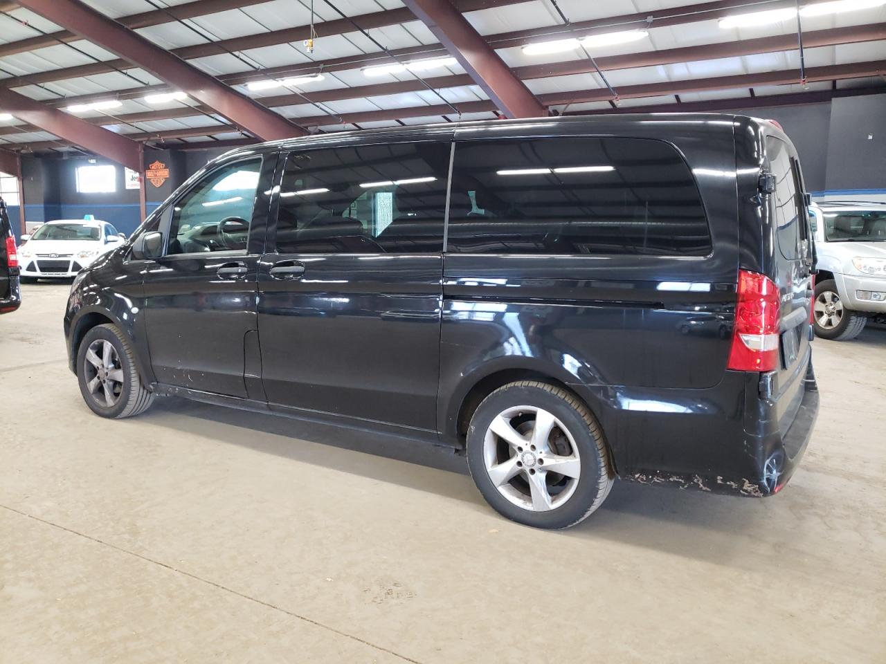 Image 2 of 2017 MERCEDES-BENZ METRIS  2017 with VIN WD4PG2EE1H3331275