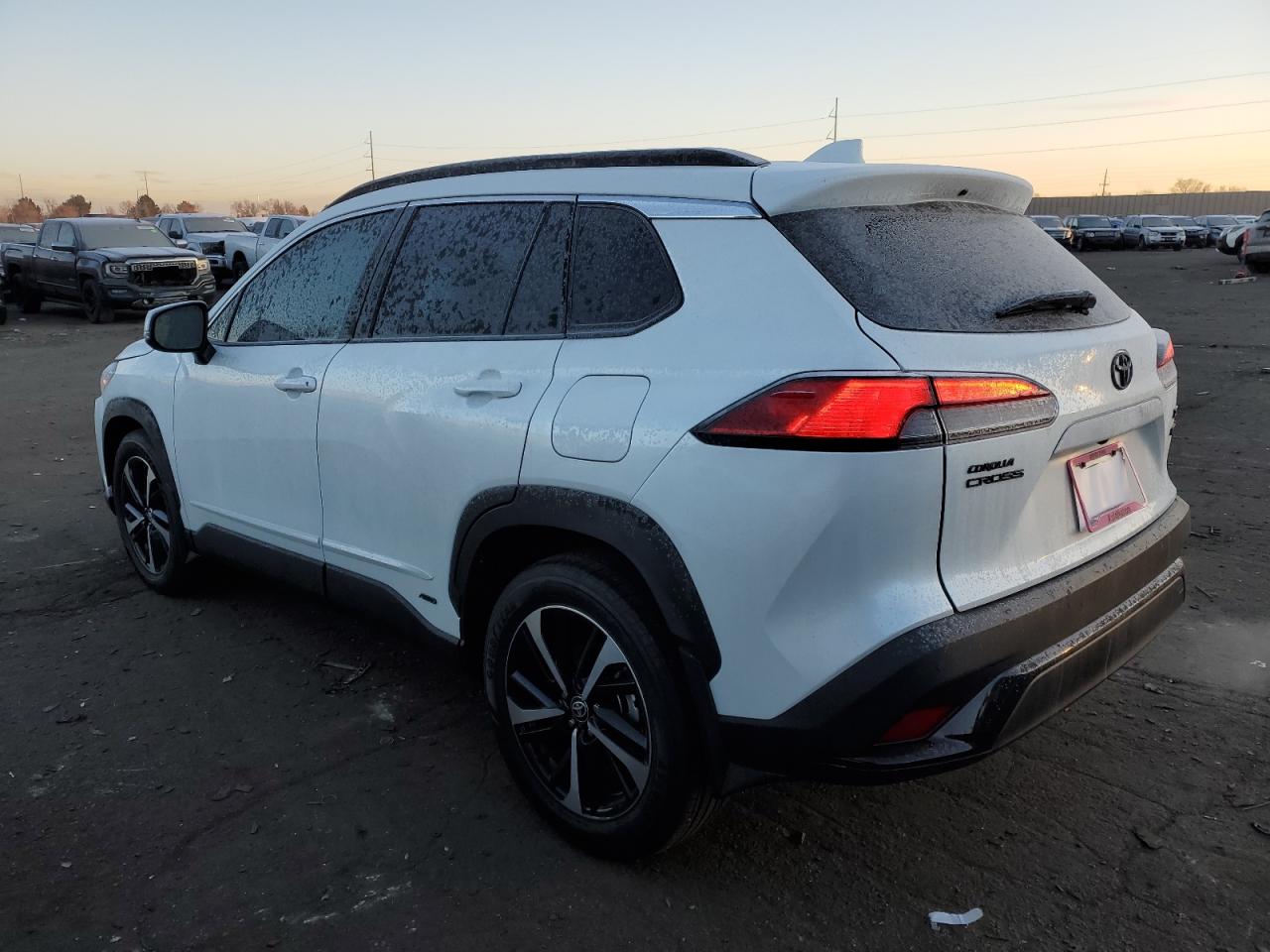 Изображение 2 2023 TOYOTA COROLLA CROSS LE 2023 с VIN 7MUFBABG0PV013008