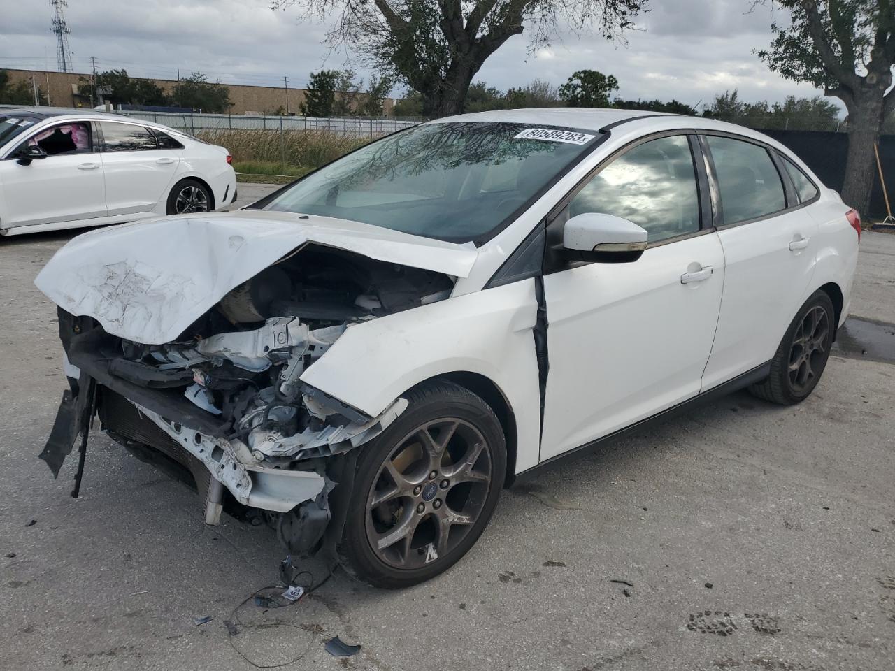 Obraz 1 z 2013 FORD FOCUS SE 2013 z VIN 1FADP3F2XDL223289