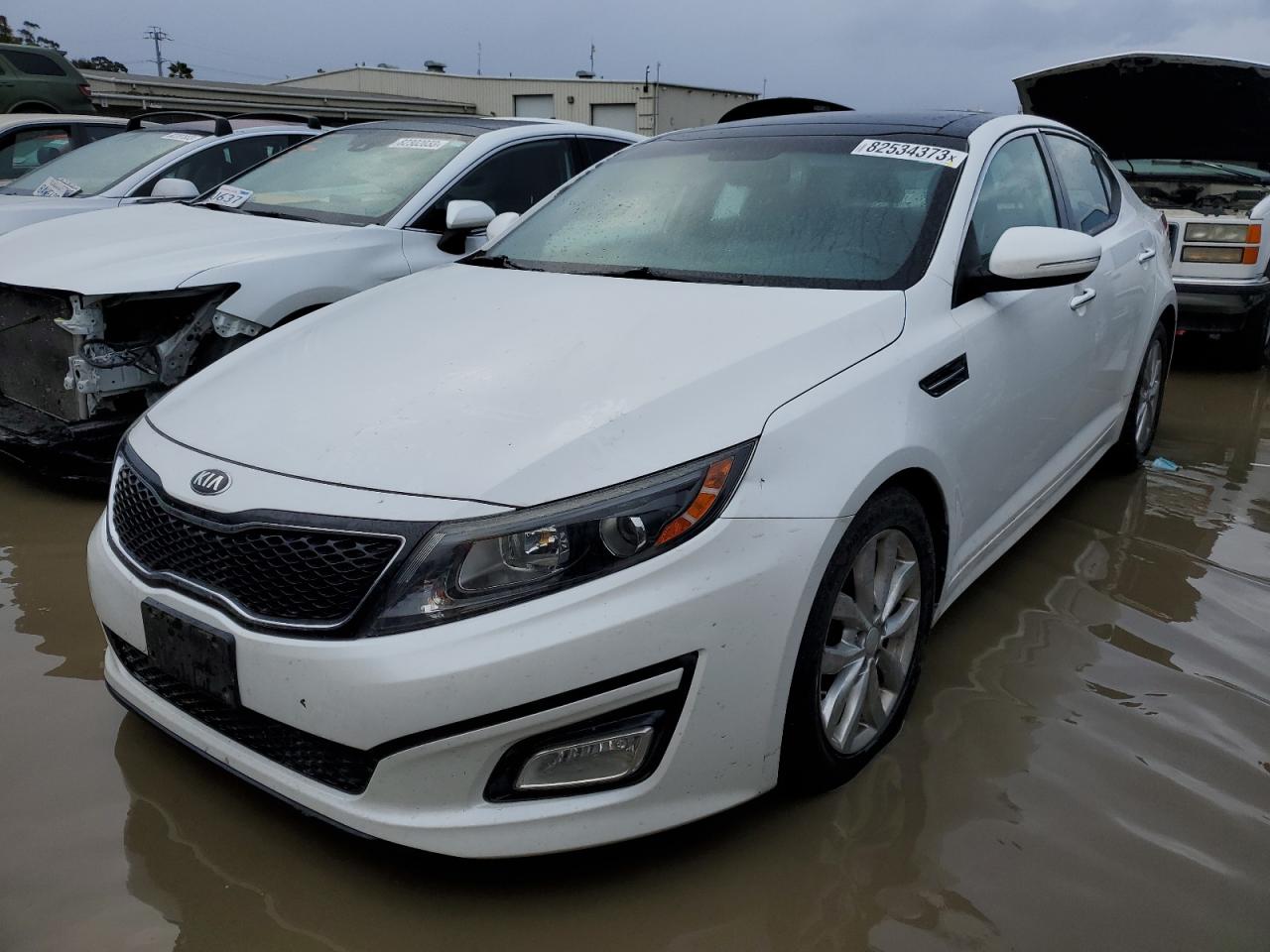 Изображение 1 2015 KIA OPTIMA EX 2015 с VIN 5XXGN4A79FG496832