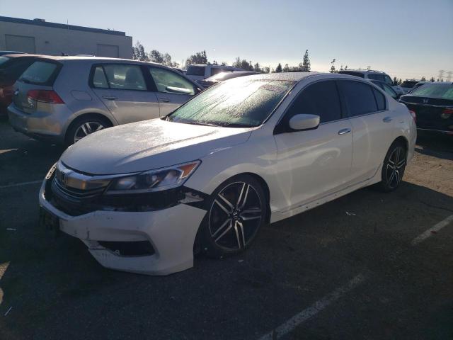 Obraz 1 z 2017 HONDA ACCORD SPORT 2017 z VIN 1HGCR2F56HA059238