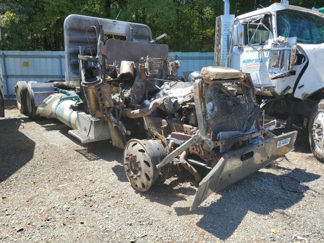 Image 1 of 1995 FREIGHTLINER CONVENTIONAL FLD120 1995 with VIN 1FUPCXZB2SP579904