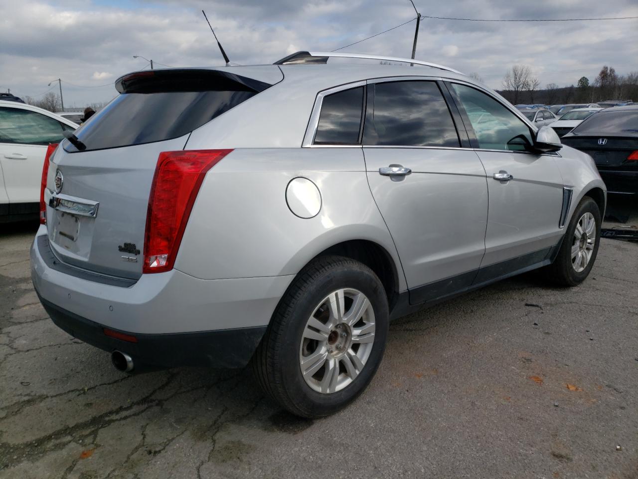 Image 3 of 2013 CADILLAC SRX LUXURY COLLECTION 2013 with VIN 3GYFNGE33DS567724