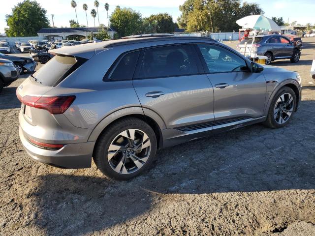 Изображение 3 2021 AUDI E-TRON PREMIUM 2021 с VIN WA1AAAGEXMB021192