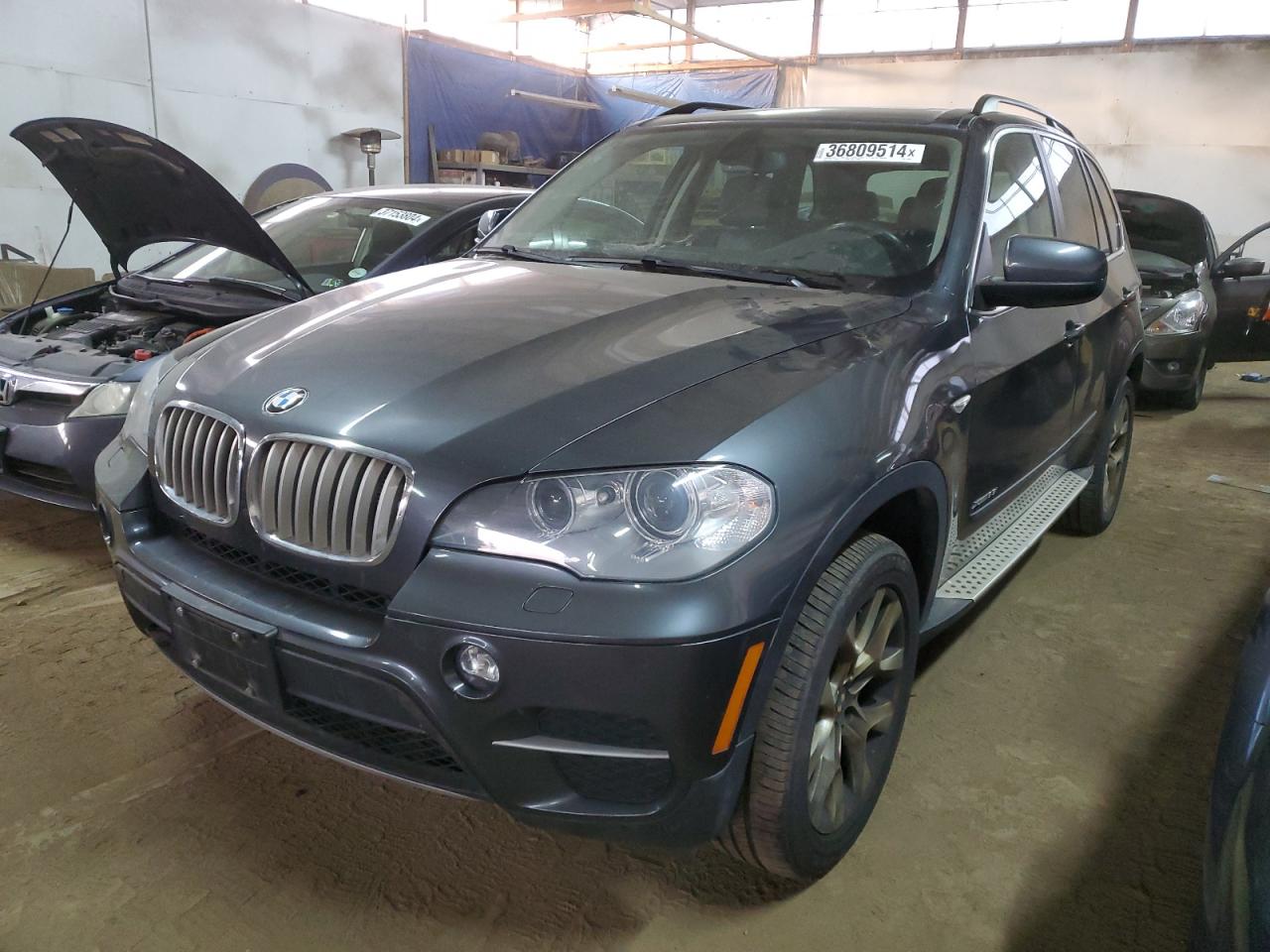 Obraz 1 z 2013 BMW X5 XDRIVE35I 2013 z VIN 5UXZV4C58D0B15380