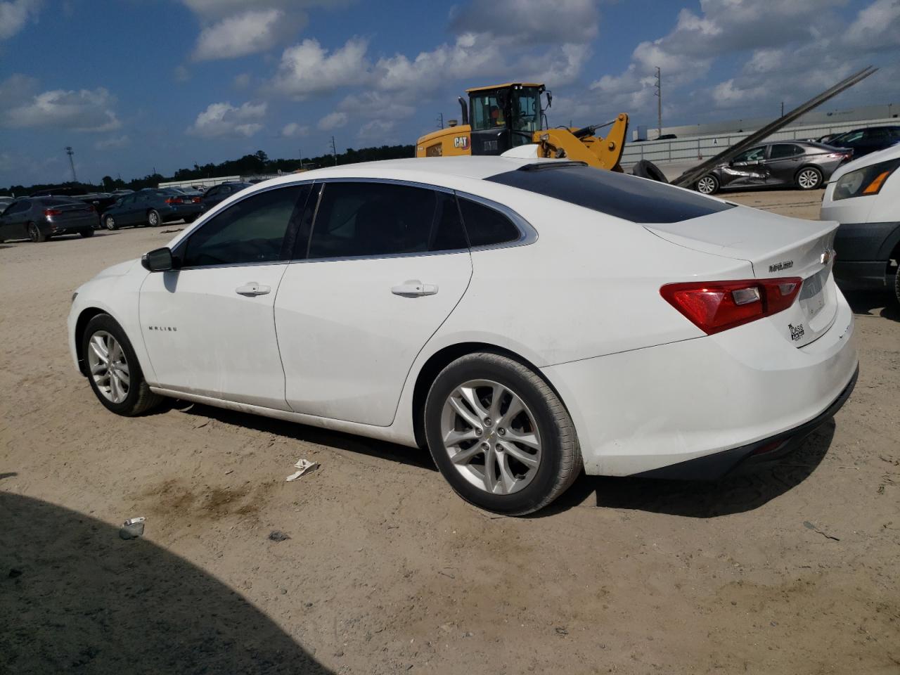 Изображение 2 2018 CHEVROLET MALIBU LT 2018 с VIN 1G1ZD5ST0JF145840