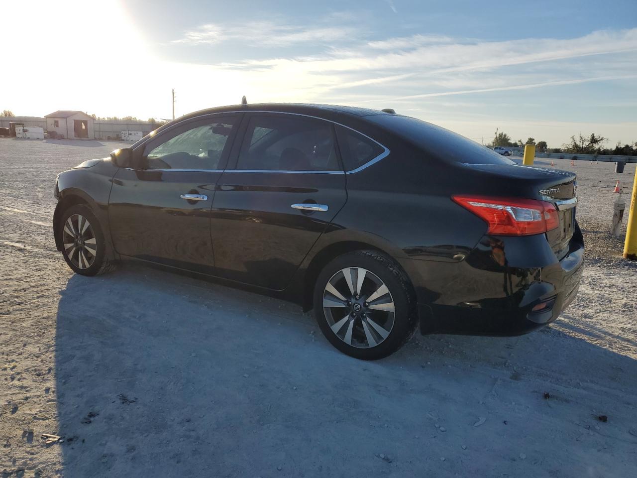 Изображение 2 2019 NISSAN SENTRA S 2019 с VIN 3N1AB7AP4KY348236