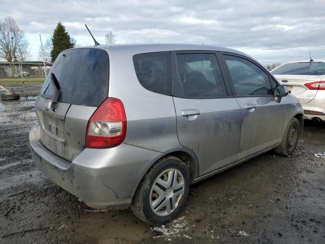Obraz 3 z 2007 HONDA FIT  2007 z VIN JHMGD37457S067848