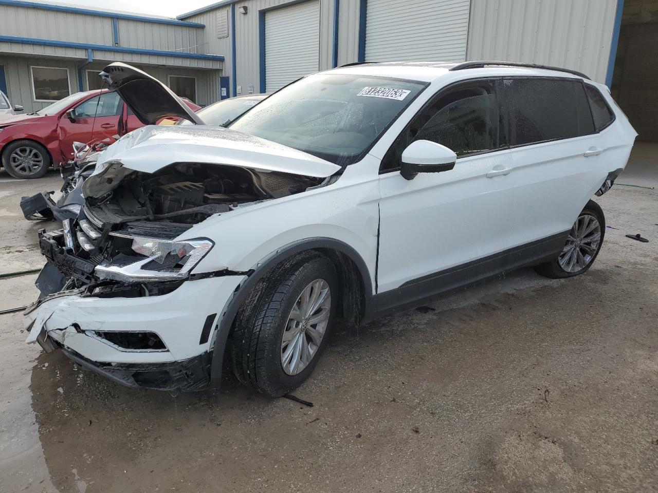 Изображение 1 2020 VOLKSWAGEN TIGUAN S 2020 с VIN 3VV1B7AX1LM117544