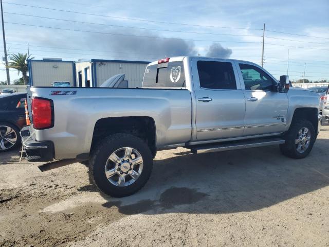 Изображение 3 2017 CHEVROLET SILVERADO K2500 HEAVY DUTY LTZ 2017 с VIN 1GC1KWEG6HF113662