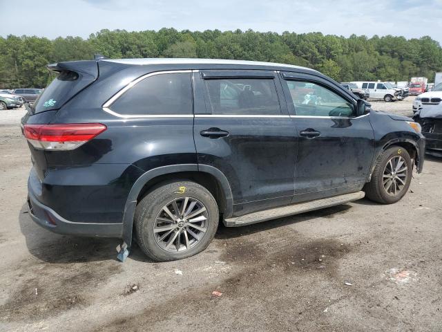 Изображение 3 2017 TOYOTA HIGHLANDER SE 2017 с VIN 5TDKZRFH3HS514689
