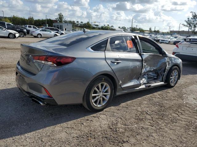 Obraz 3 z 2019 HYUNDAI SONATA SE 2019 z VIN 5NPE24AF9KH794710