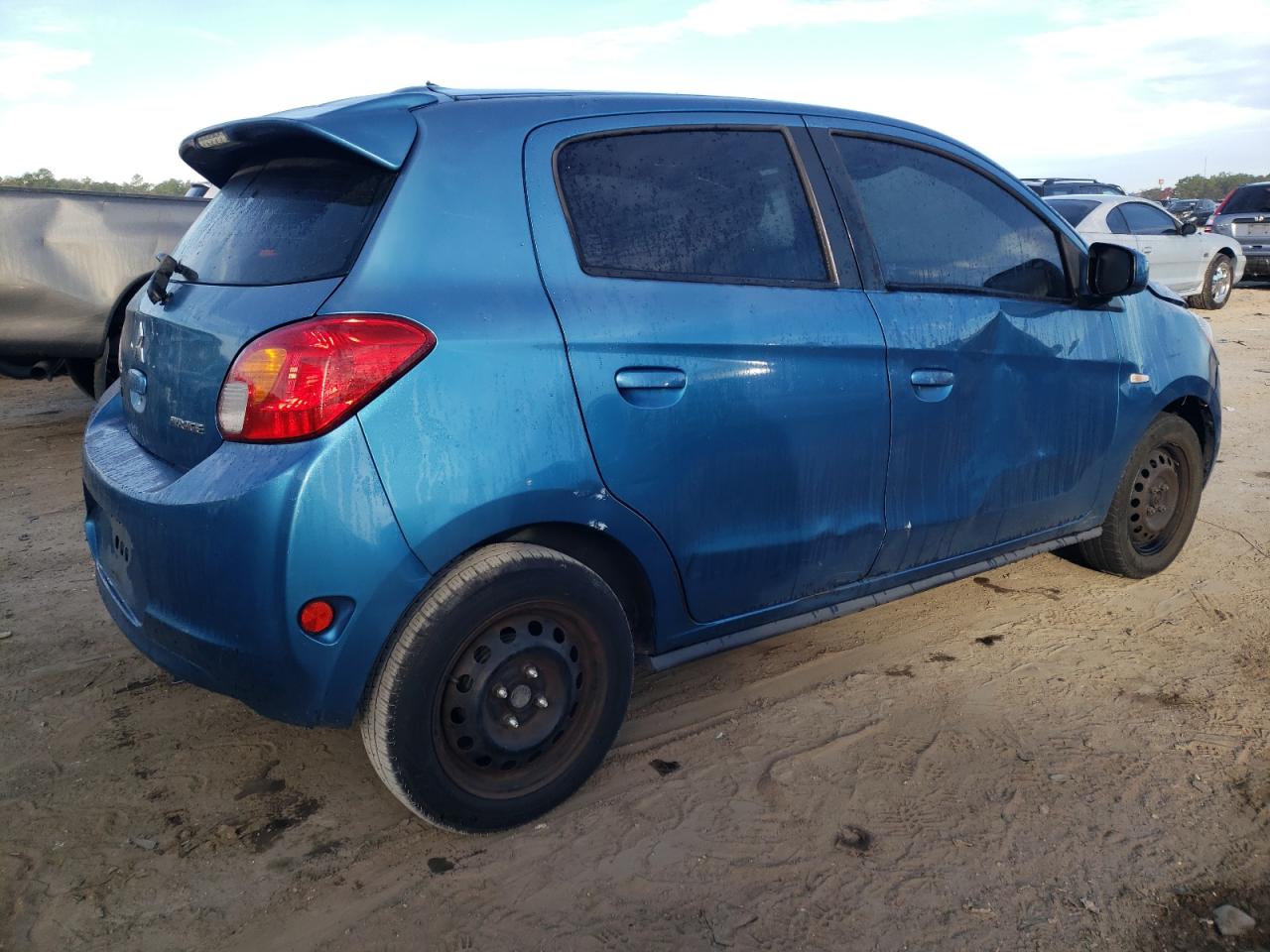 Obraz 3 z 2015 MITSUBISHI MIRAGE DE 2015 z VIN ML32A3HJ1FH038421