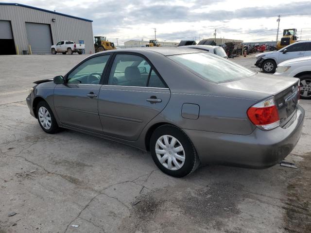 Obraz 2 z 2005 TOYOTA CAMRY LE 2005 z VIN 4T1BE32K05U543743