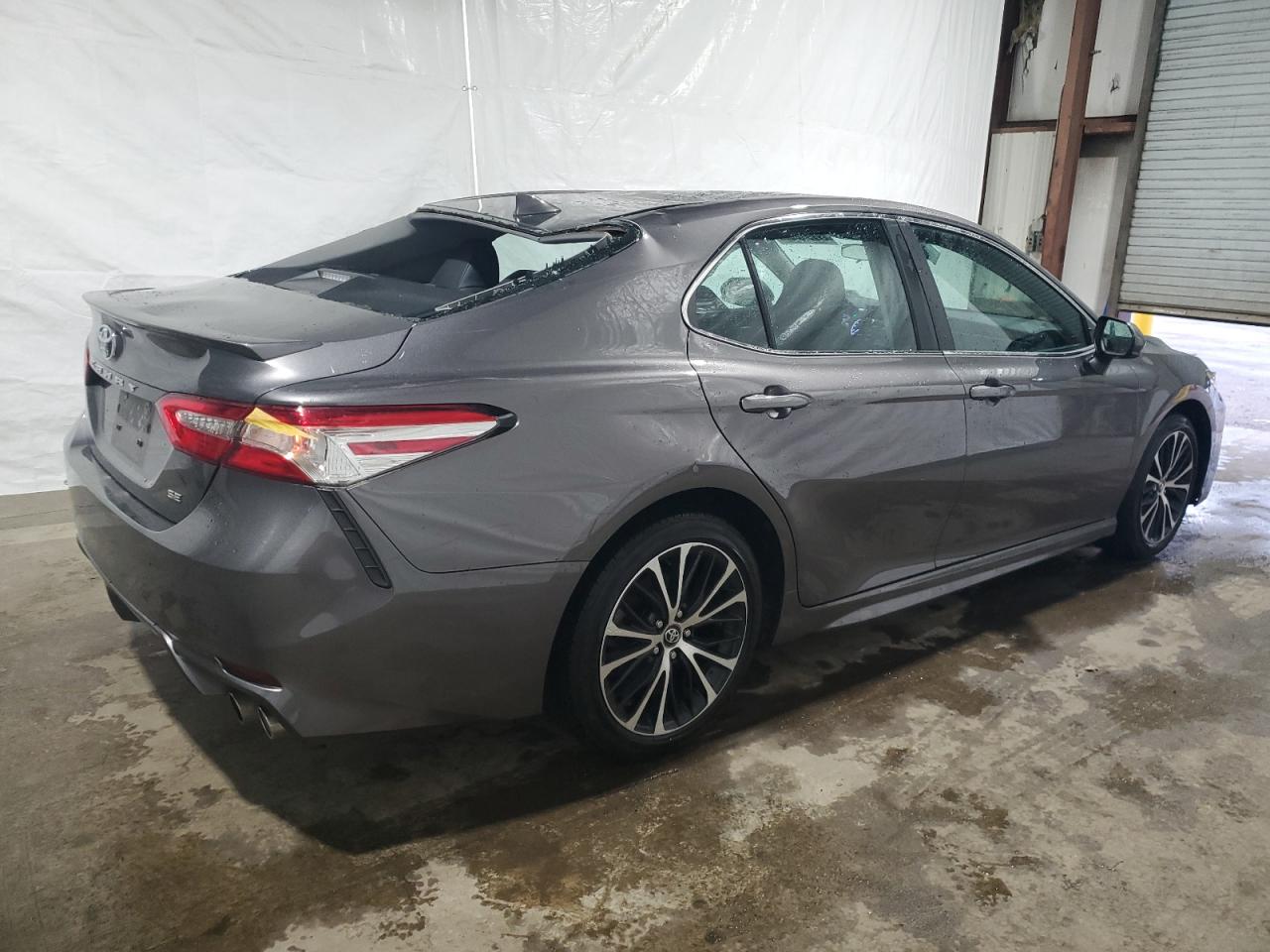 Изображение 3 2020 TOYOTA CAMRY SE 2020 с VIN 4T1G11AK3LU325199