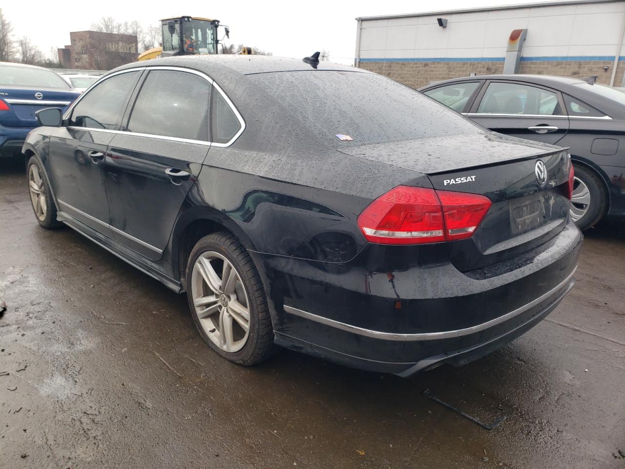 Obraz 2 z 2013 VOLKSWAGEN PASSAT SEL 2013 z VIN 1VWCN7A32DC122537