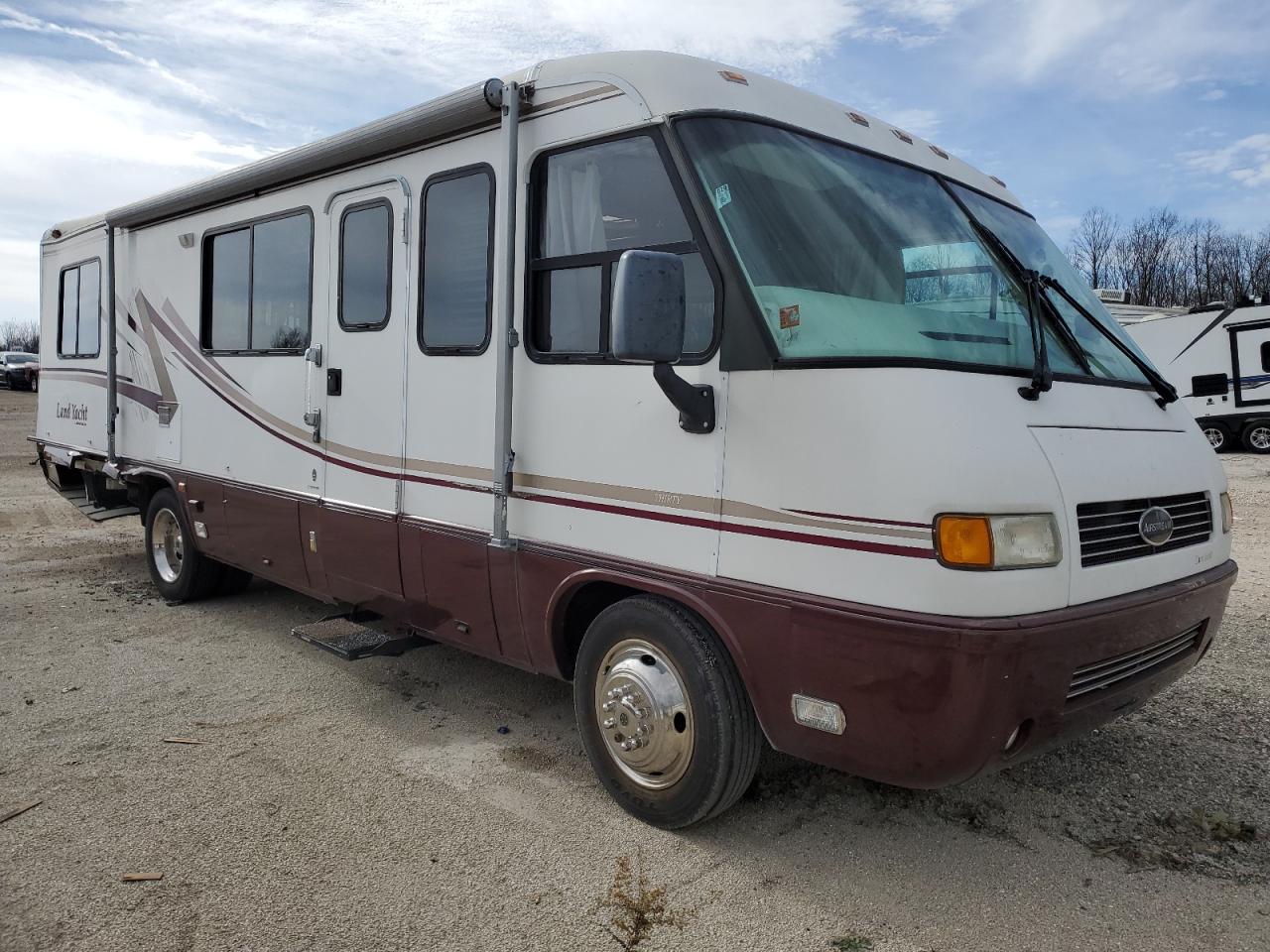 Image 1 of 2007 WORKHORSE CUSTOM CHASSIS MOTORHOME CHASSIS P3500 2007 with VIN 5B4LP37J4Y3318079