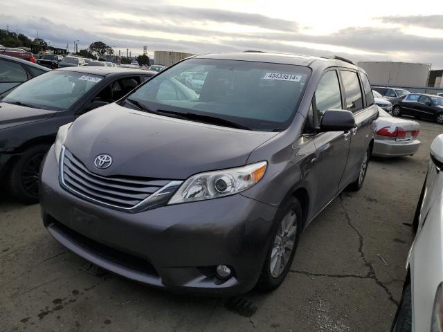 Изображение 2016 TOYOTA SIENNA XLE 2016