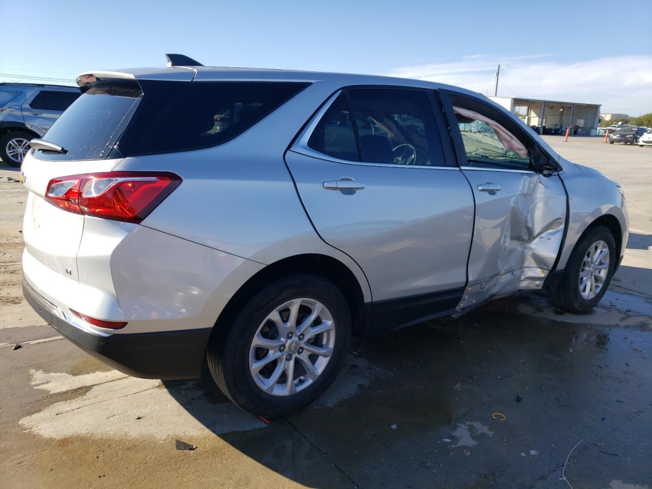 Obraz 3 z 2021 CHEVROLET EQUINOX LT 2021 z VIN 3GNAXKEV3MS167653