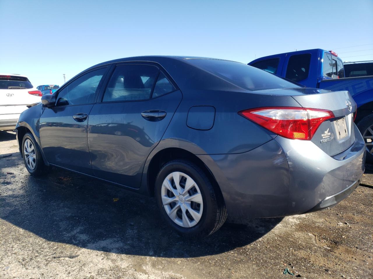 Image 2 of 2014 TOYOTA COROLLA L 2014 with VIN 2T1BURHE0EC121478