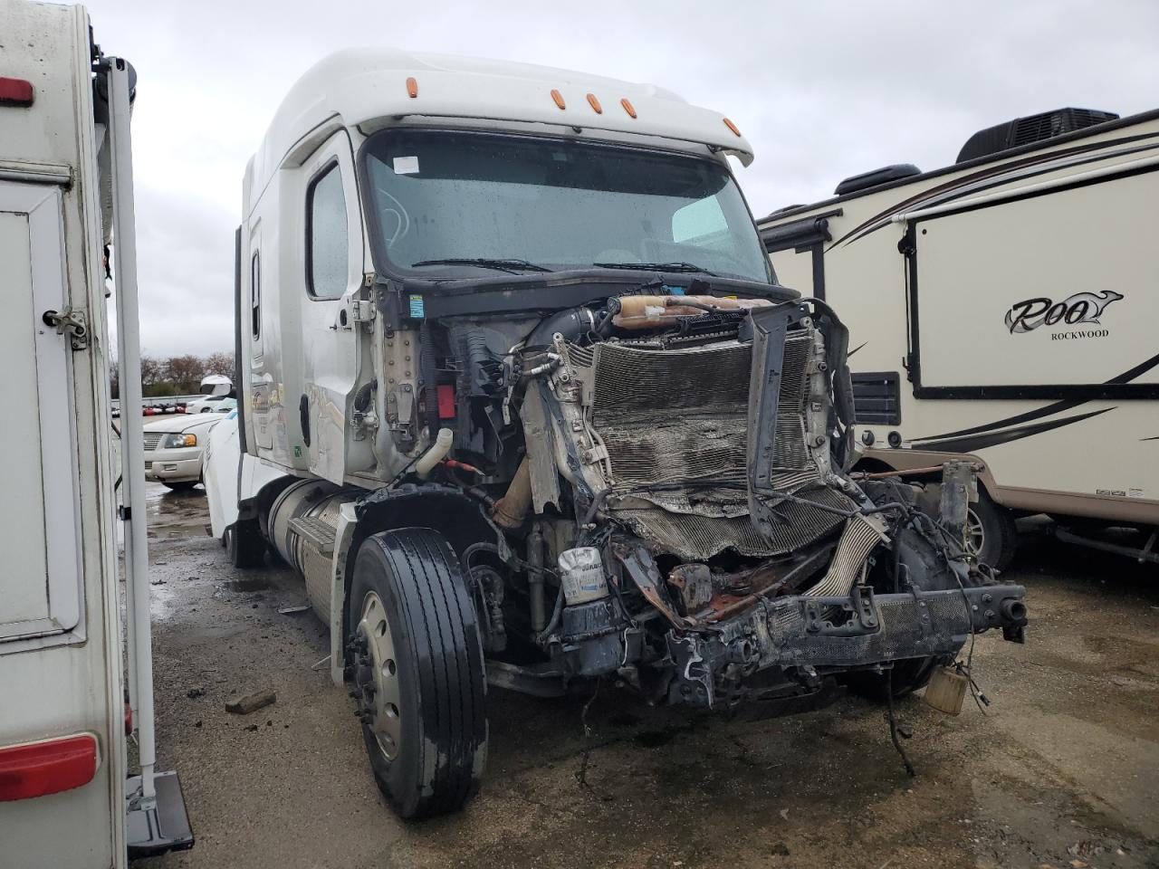Изображение 2019 FREIGHTLINER CASCADIA 126  2019