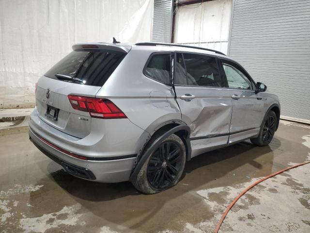 Image 3 of 2022 VOLKSWAGEN TIGUAN SE R-LINE BLACK 2022 with VIN 3VV8B7AX0NM111218