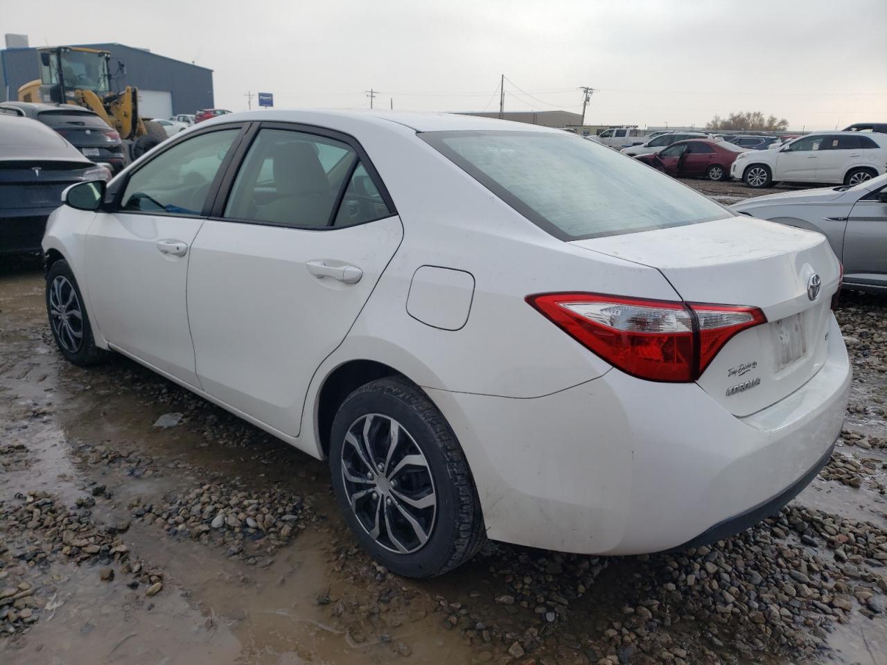 Obraz 2 z 2015 TOYOTA COROLLA L 2015 z VIN 5YFBURHE2FP178881