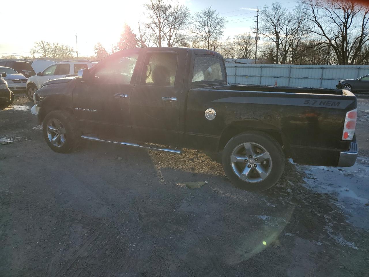 Obraz 2 z 2004 DODGE RAM 1500 ST 2004 z VIN 1D7HA18N34S539346