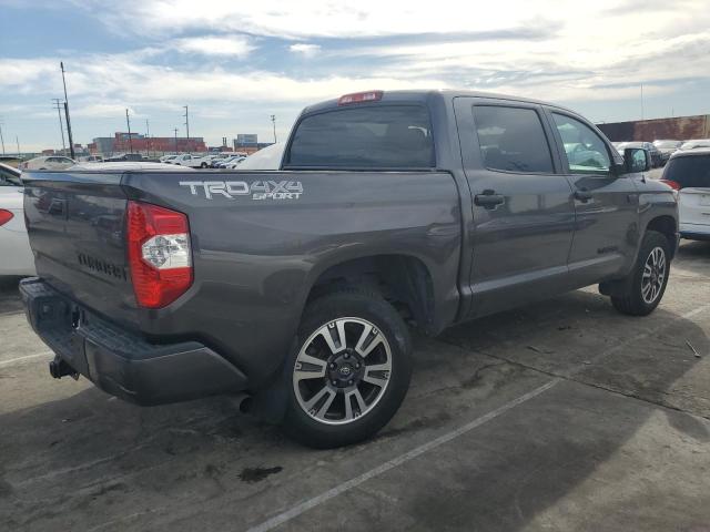 Obraz 3 z 2019 TOYOTA TUNDRA CREWMAX SR5 2019 z VIN 5TFDW5F11KX784972