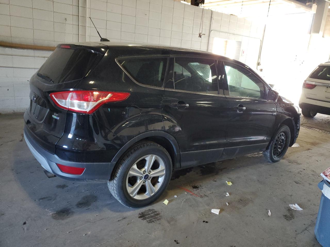 Изображение 3 2016 FORD ESCAPE SE 2016 с VIN 1FMCU9GX9GUA50872