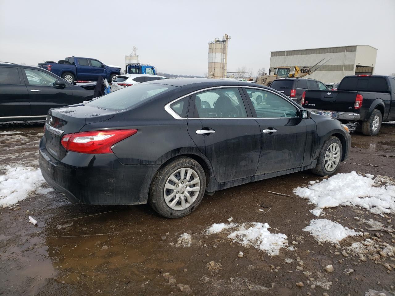 Obraz 3 z 2017 NISSAN ALTIMA 2.5 2017 z VIN 1N4AL3AP4HC189390