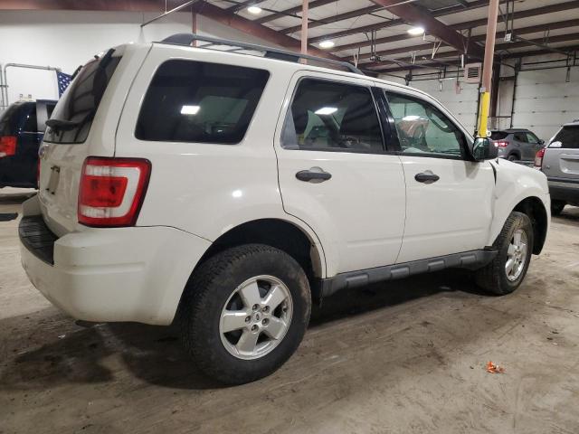Image 3 of 2010 FORD ESCAPE XLT 2010 with VIN 1FMCU0D79AKA87908