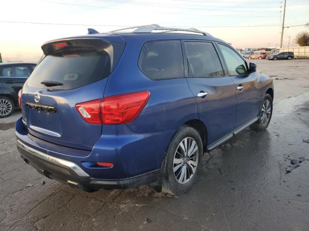 Изображение 3 2019 NISSAN PATHFINDER 2019 с VIN 5N1DR2MN8KC634985