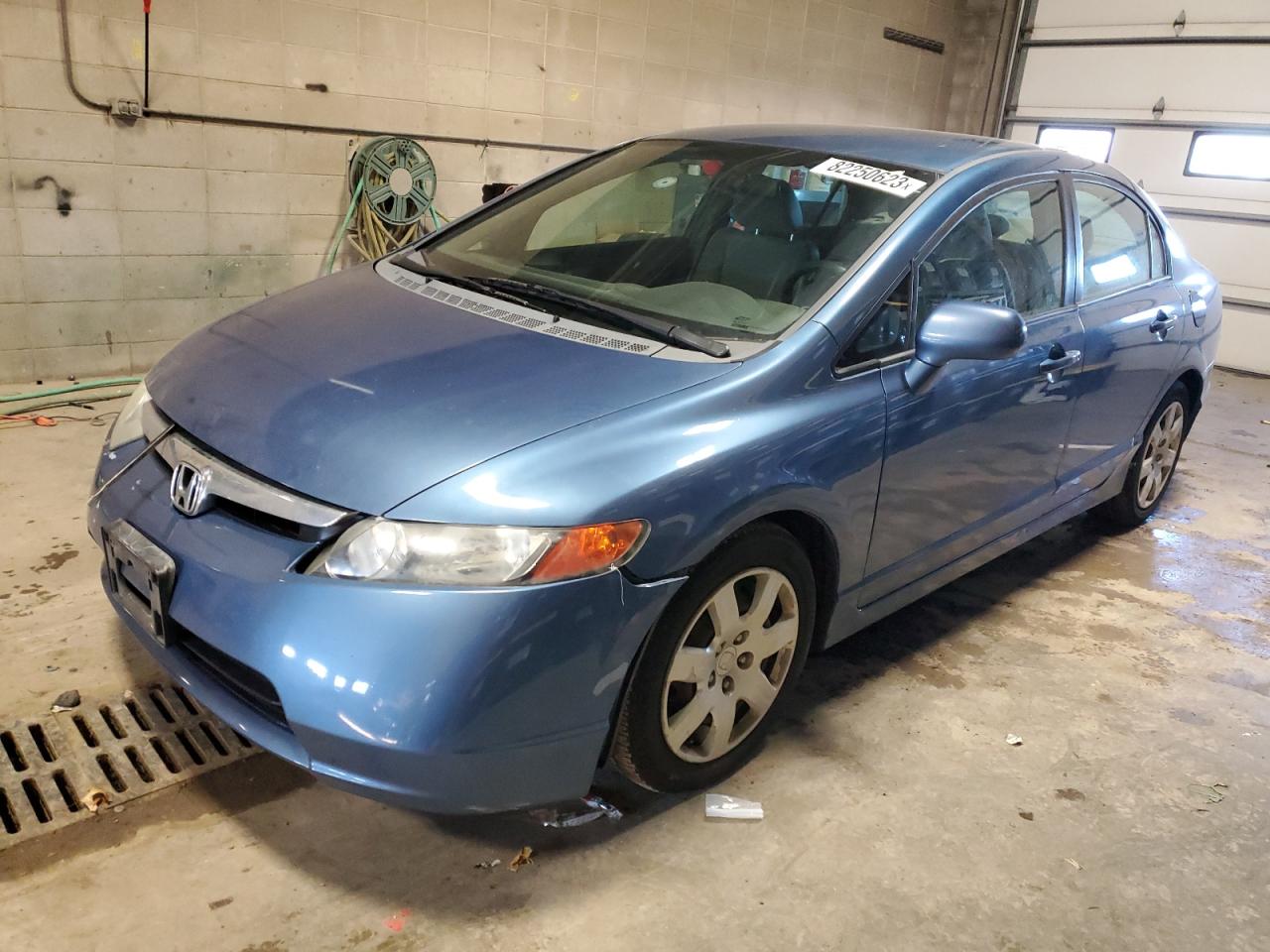 Изображение 1 2008 HONDA CIVIC LX 2008 с VIN 1HGFA16558L016660