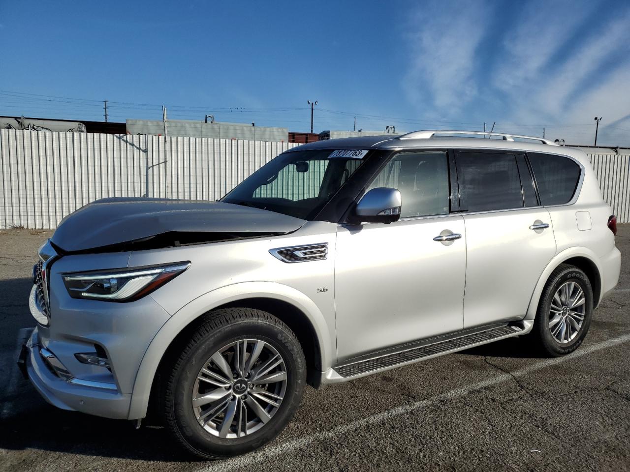 Изображение 2019 INFINITI QX80 LUXE 2019