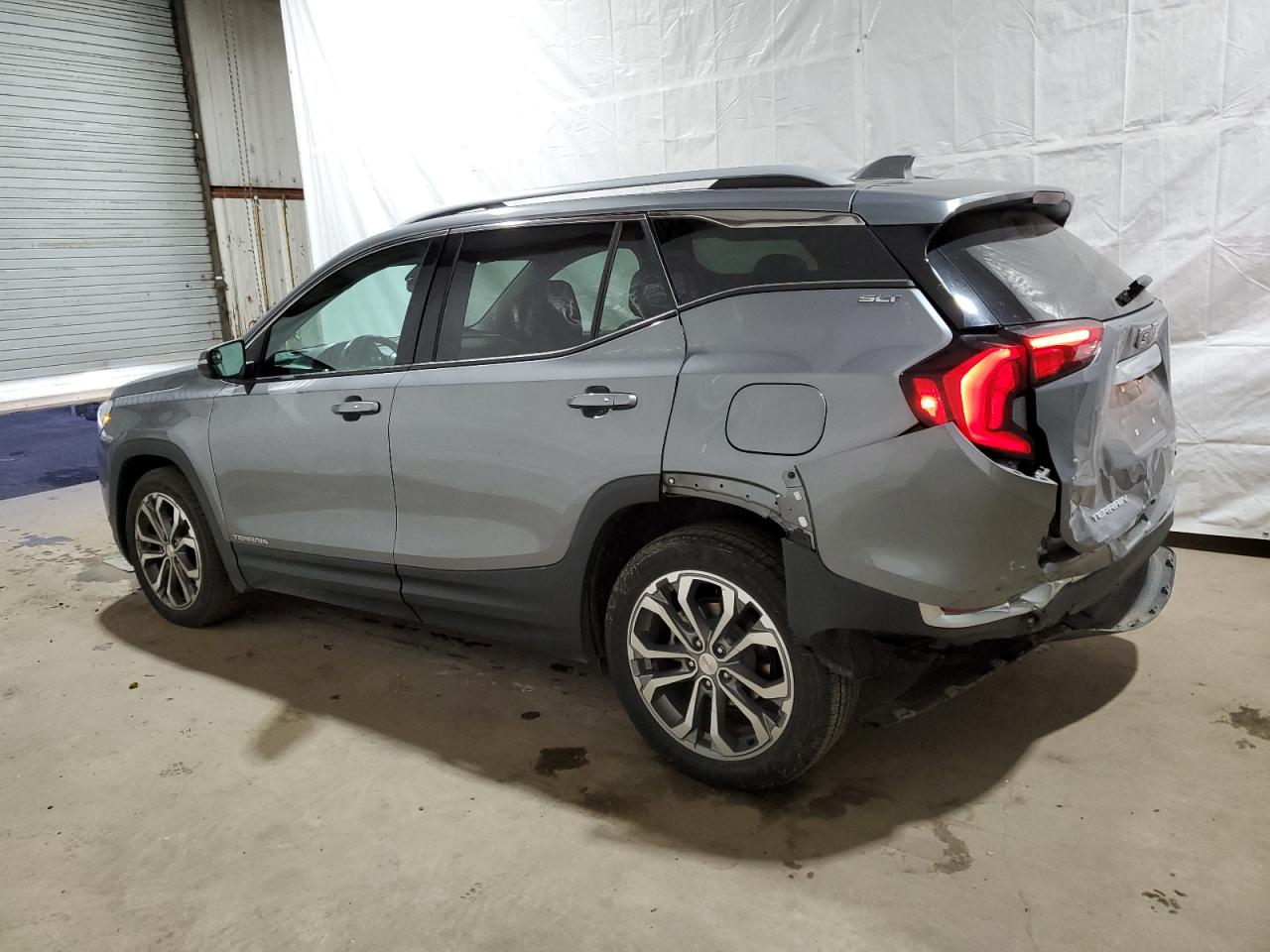 Obraz 2 z 2021 GMC TERRAIN SLT 2021 z VIN 3GKALVEV1ML319465