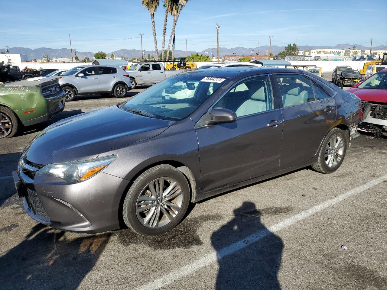 Image 1 of 2015 TOYOTA CAMRY LE 2015 with VIN 4T1BF1FK3FU094703