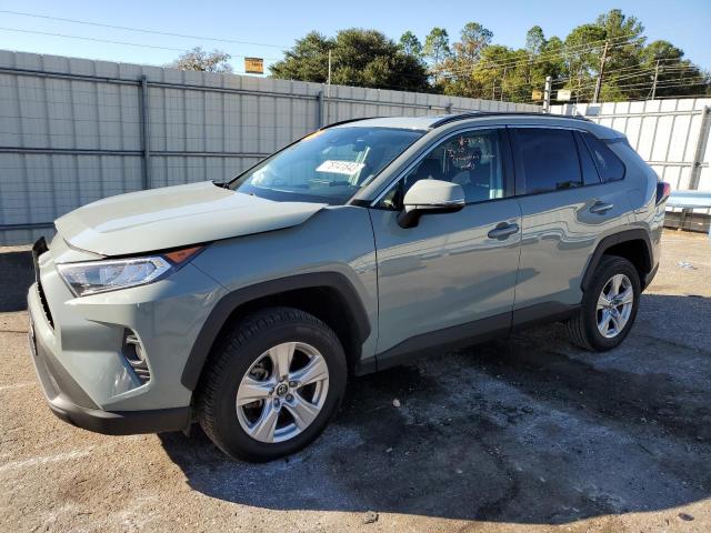 Image 1 of 2019 TOYOTA RAV4 XLE 2019 with VIN 2T3W1RFV7KW002454