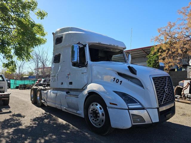 Image 1 of 2019 VOLVO VN VNL 2019 with VIN 4V4NC9TH7KN217316
