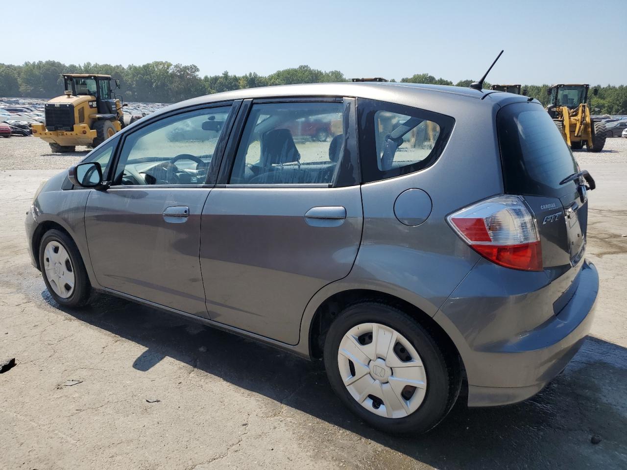 Изображение 2 2013 HONDA FIT  2013 с VIN JHMGE8H30DC058223