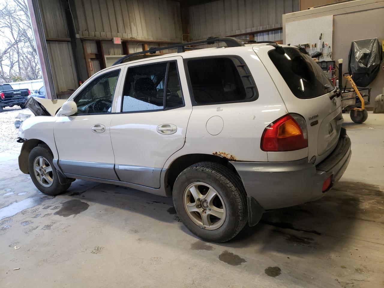 Image 2 of 2002 HYUNDAI SANTA FE GLS 2002 with VIN KM8SC13D62U332522