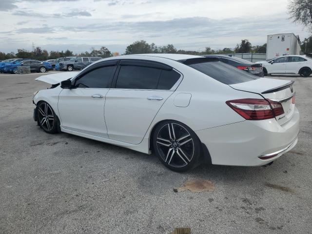 Изображение 2 2016 HONDA ACCORD SPORT 2016 с VIN 1HGCR2F67GA206710