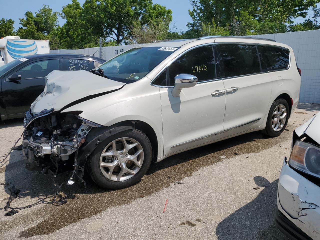 Изображение 2017 CHRYSLER PACIFICA LIMITED 2017