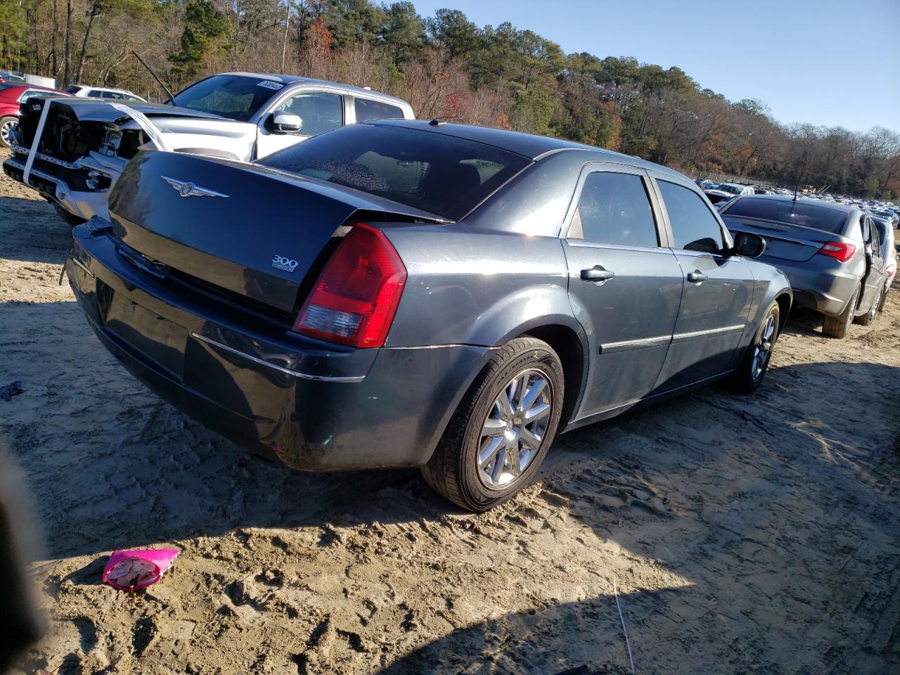 Image 3 of 2007 CHRYSLER 300 TOURING 2007 with VIN 2C3LA53G57H841256