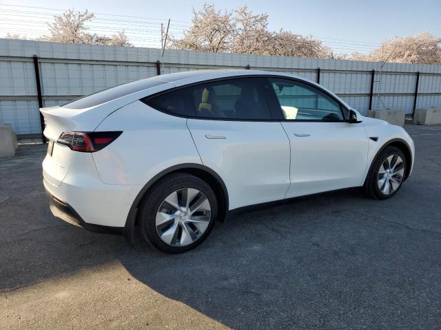 Image 3 of 2022 TESLA MODEL Y  2022 with VIN 7SAYGDEE9NF555311