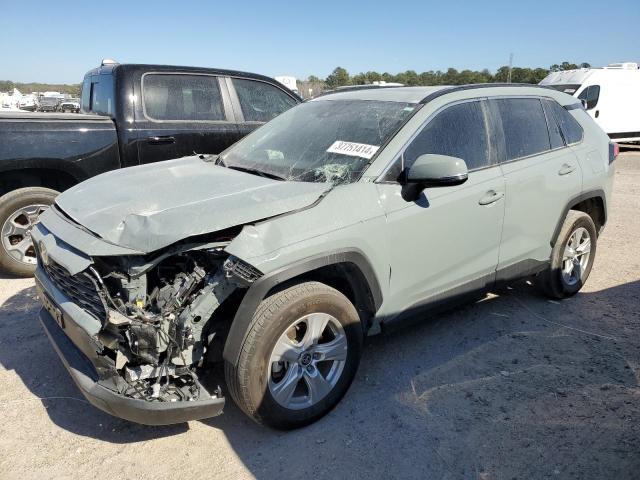2021 TOYOTA RAV4 XLE 2021 image
